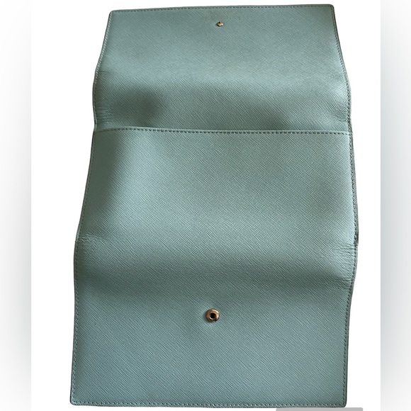 Kate Spade Bifold Wallet - Picture 4 of 10